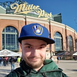 Meet your Posher, Elijah